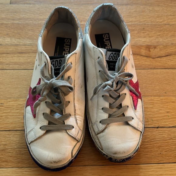 Golden goose tennis shoes ⭐️ - Picture 4 of 7